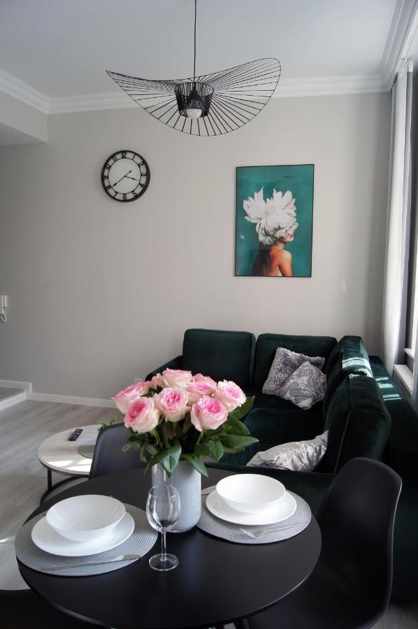 Green Park Apartament ทอรูน ภายนอก รูปภาพ