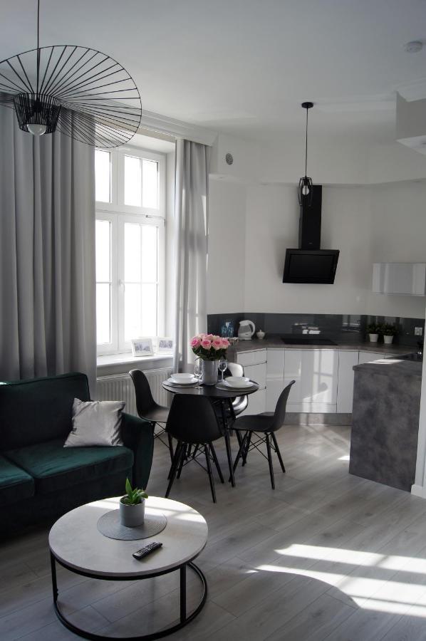 Green Park Apartament ทอรูน ภายนอก รูปภาพ